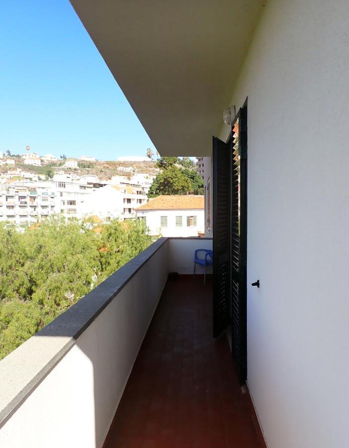 Funchal Petrolhead Apartment Extérieur photo