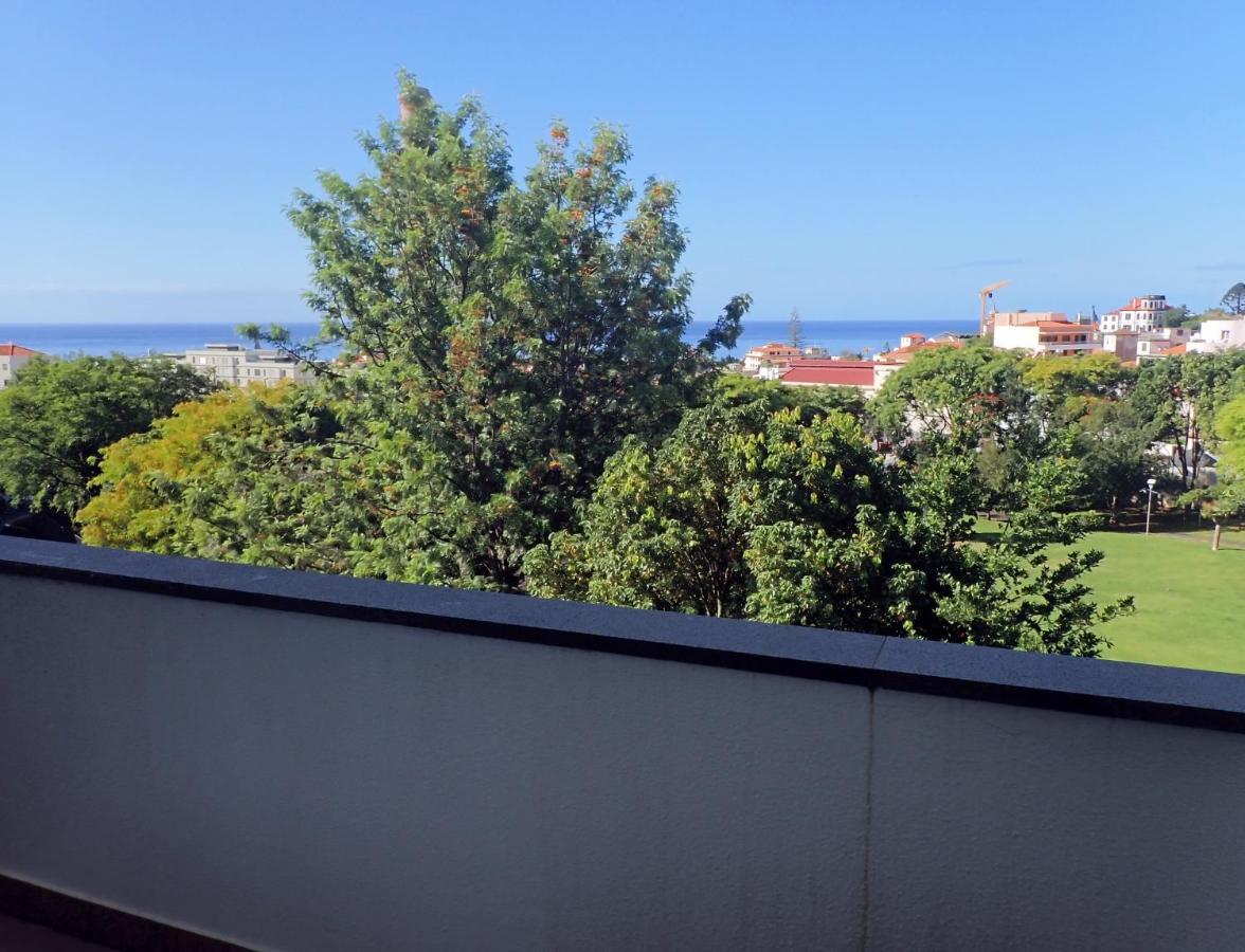 Funchal Petrolhead Apartment Extérieur photo